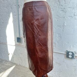 Loveriche Brown Croc Embossed Mid Camel Skirt Size small  NWT